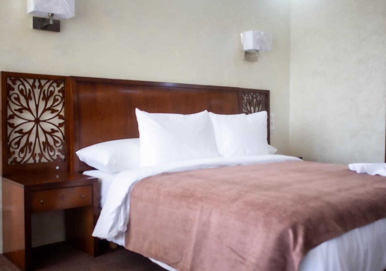Almoravides Hotel Mascara Extérieur photo