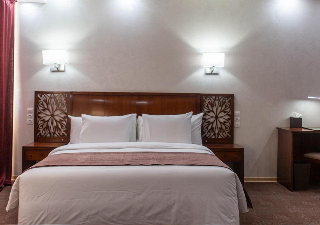 Almoravides Hotel Mascara Extérieur photo