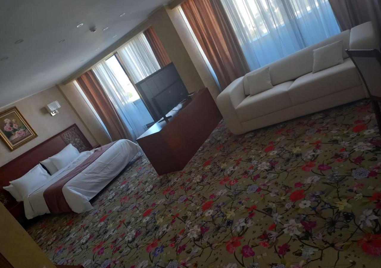 Almoravides Hotel Mascara Extérieur photo